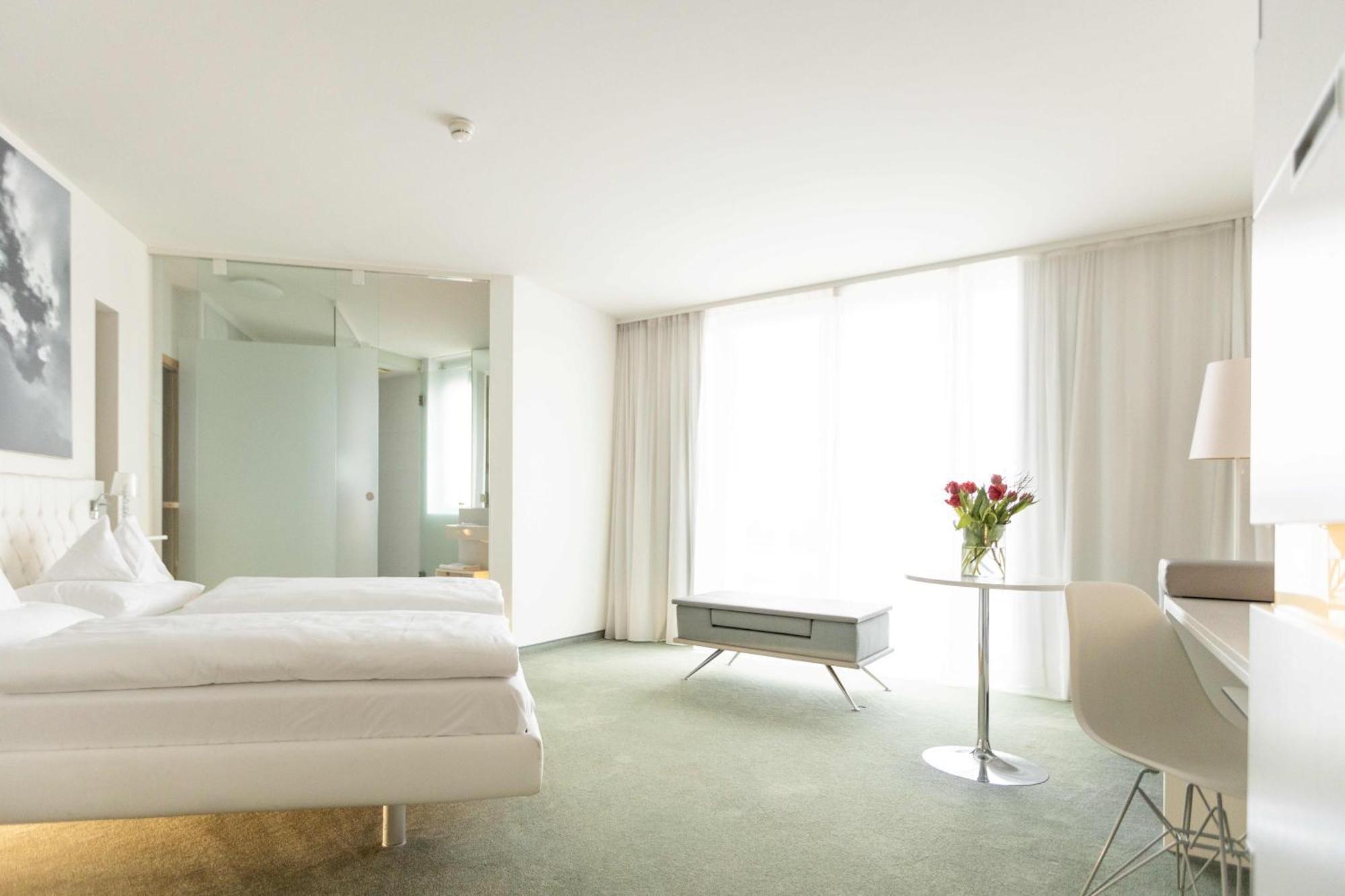 Casinohotel Velden Фельден-ам-Вёртер-Зе Экстерьер фото